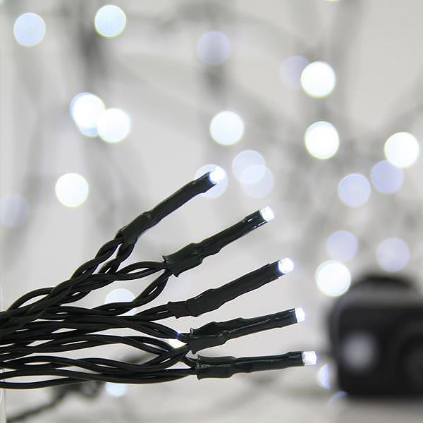Коледни лампички 700 LED бяла светлина