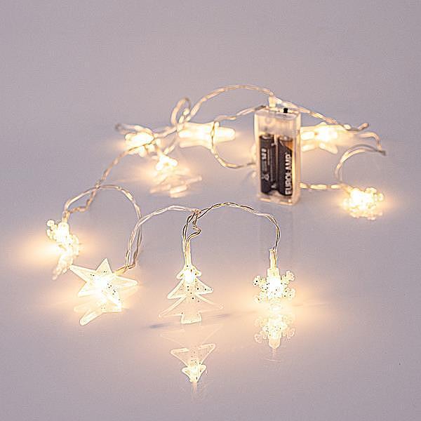 Лампички 10 LED 5 mm за батерии 2xAA - прозрачен кабел
